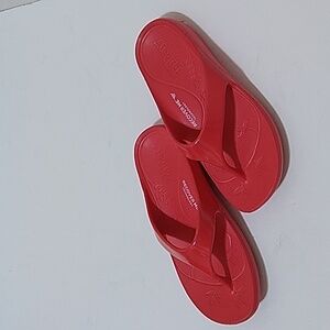 Alegria Ode Recovery Flipflop Sandals